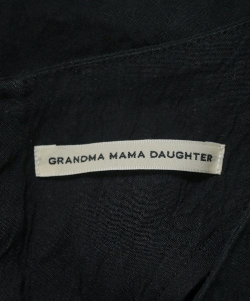 GRANDMA MAMA DAUGHTER เสื้อสตรี