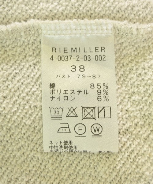 Rie Miller เสื้อยืด/เสื้อท็อปส์