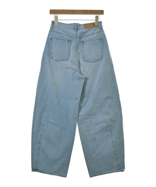 Rie Miller ยีนส์