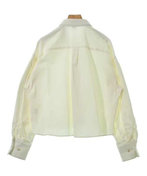 Rie Miller เสื้อลำลอง