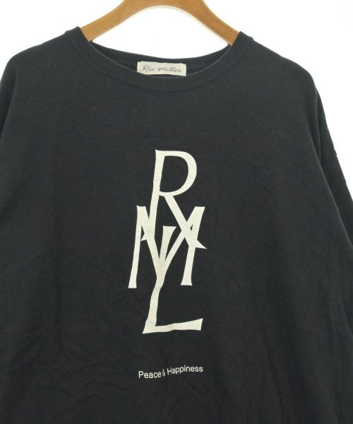 Rie Miller เสื้อยืด/เสื้อท็อปส์
