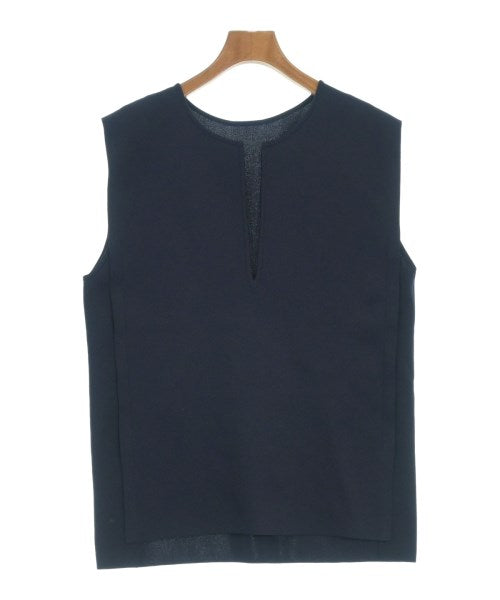 Rie Miller เสื้อแขนกุด