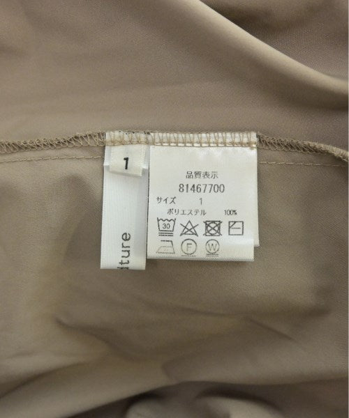 Rirandture ชุดเดรส