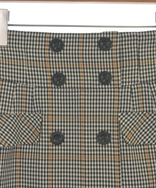 Rirandture กระโปรงยาวถึงเข่า