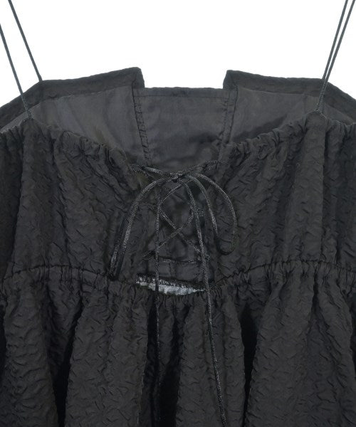 Rirandture เสื้อสตรี