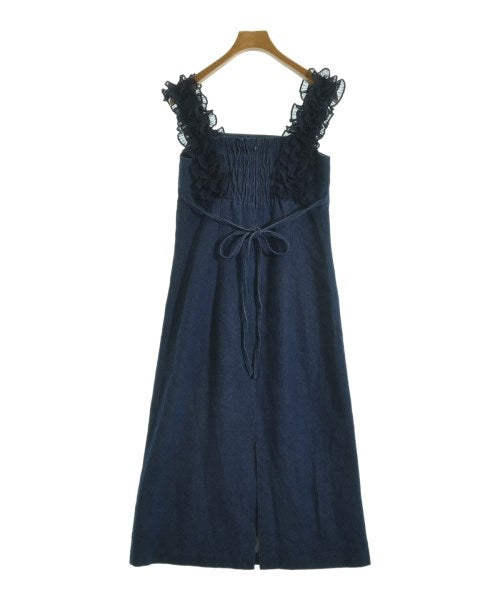 Rirandture ชุดเดรส