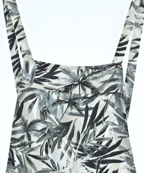 Rirandture ชุดเอี๊ยม/เสื้อคลุมหลวมๆ/จั๊มสูท