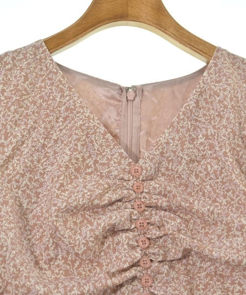 Rirandture ชุดเดรส