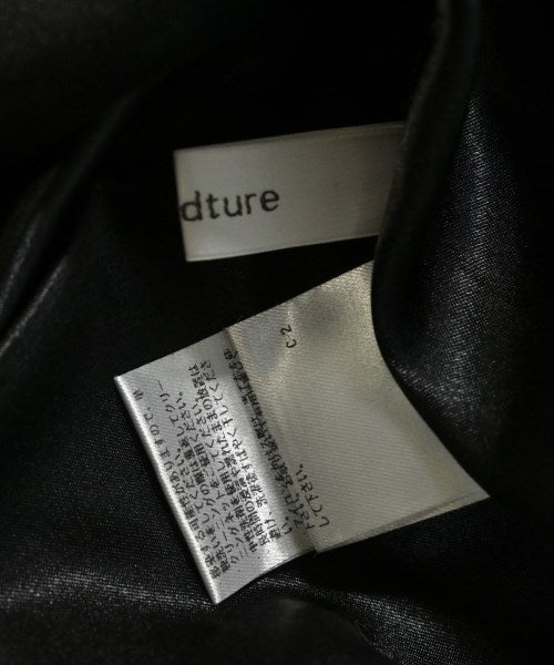 Rirandture ชุดเดรส