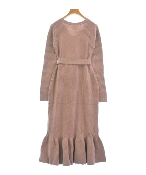 Lily Brown ชุดเดรส