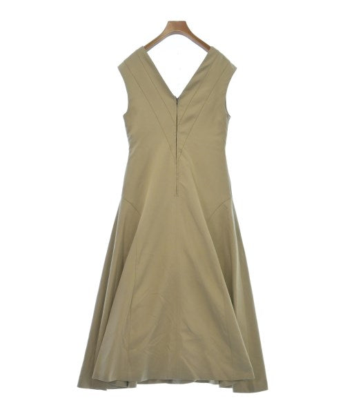 Lily Brown ชุดเดรส