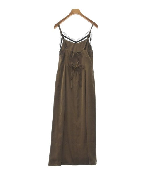 Lily Brown ชุดเดรส