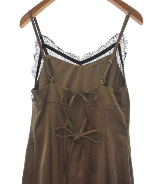 Lily Brown ชุดเดรส