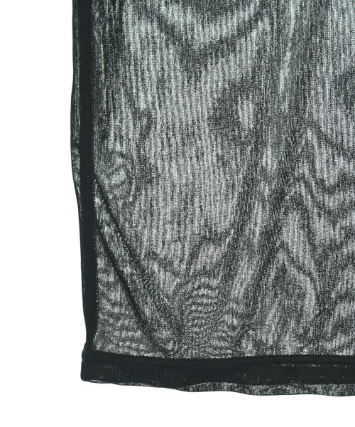 Lily Brown เสื้อยืด/เสื้อท็อปส์