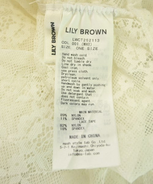 Lily Brown เสื้อยืด/เสื้อท็อปส์