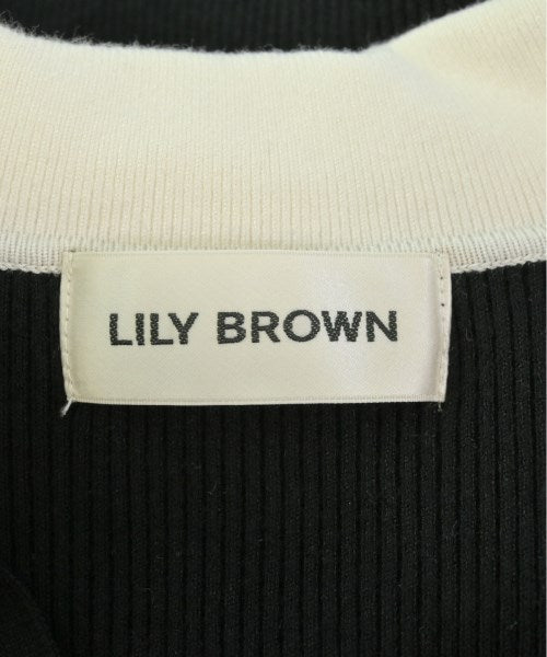 Lily Brown ชุดสูทแบบครบเซต (อื่นๆ)