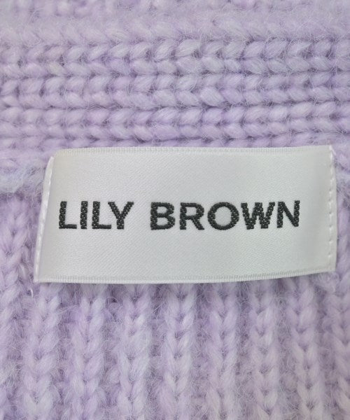 Lily Brown แฝด