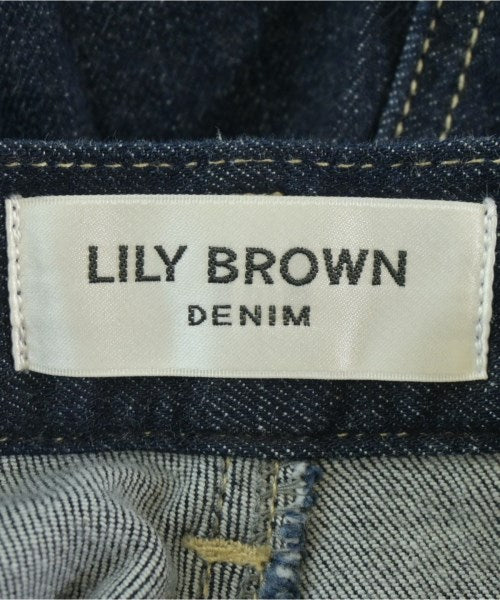 Lily Brown ยีนส์