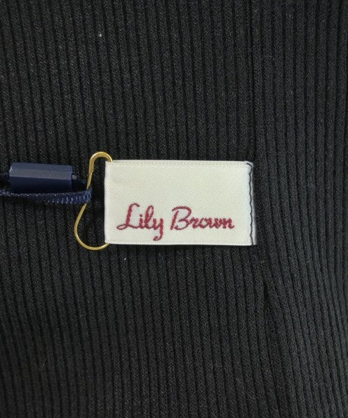 Lily Brown เสื้อสตรี