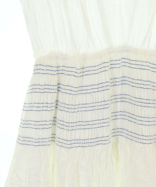 Lily Brown ชุดเดรส