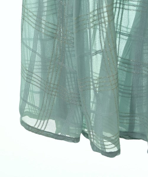 Lily Brown กระโปรงยาวถึงเข่า