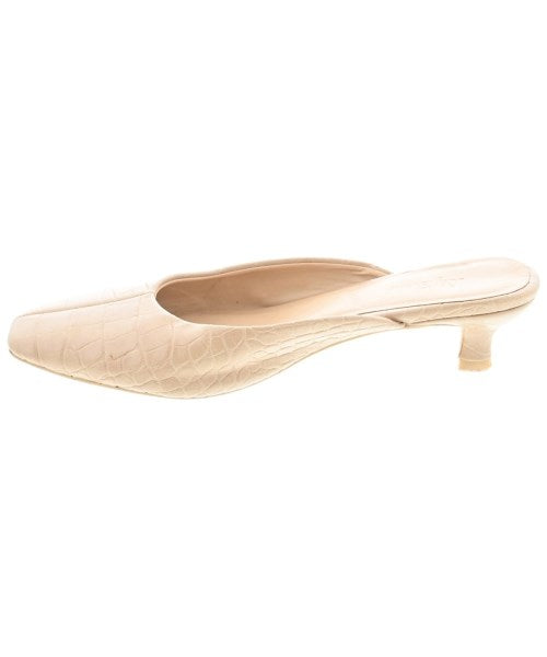 Lily Brown รองเท้าส้นสูง