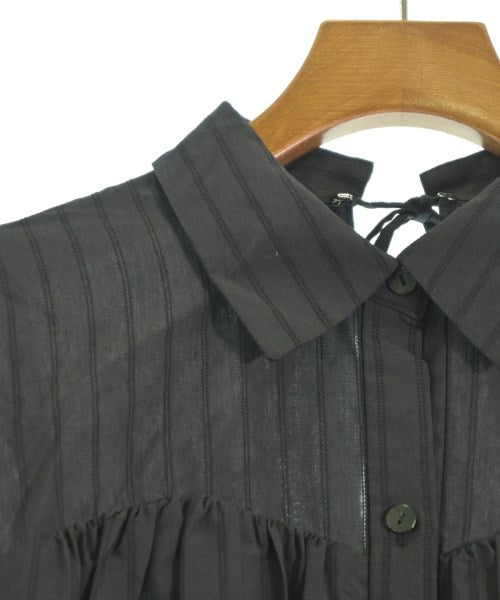 Lily Brown เดรสที่เป็นเสื้อเชิ้ตตัวยาว