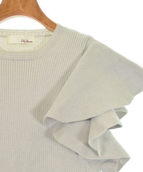 Lily Brown เสื้อยืด/เสื้อท็อปส์