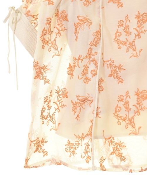 Lily Brown เสื้อสตรี