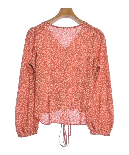 Lily Brown เสื้อลำลอง