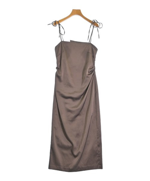 Lily Brown ชุดเดรส