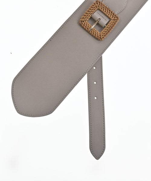 Lily Brown เข็มขัด