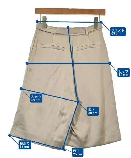 Lily Brown กางเกงขาสั้น