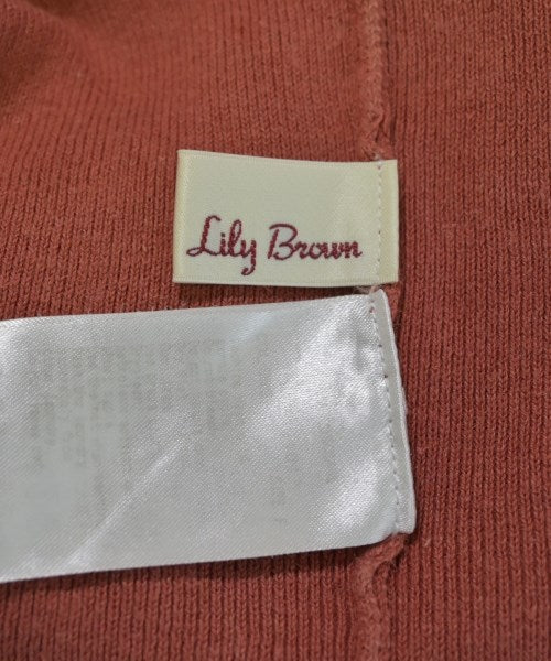 Lily Brown แขนกุด