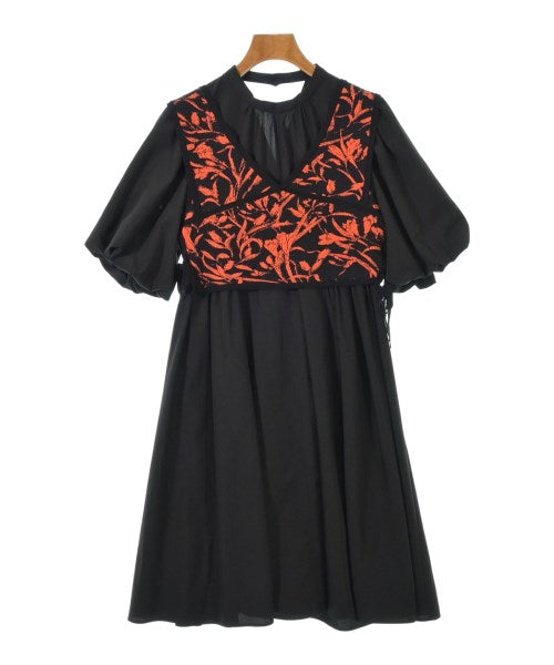 Lily Brown ชุดเดรส