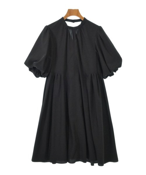 Lily Brown ชุดเดรส