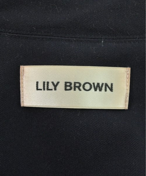 Lily Brown แจ็คเก็ตไม่มีปก