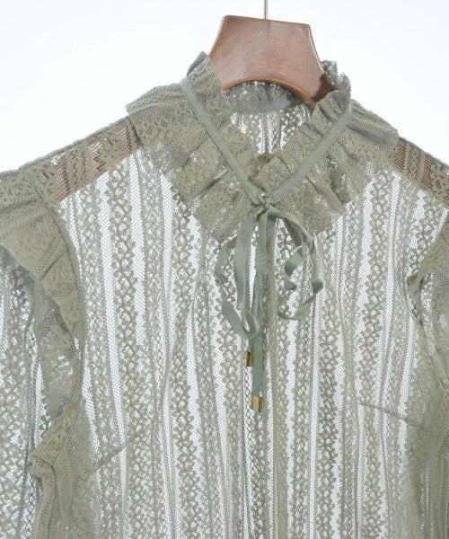 Lily Brown เสื้อสตรี