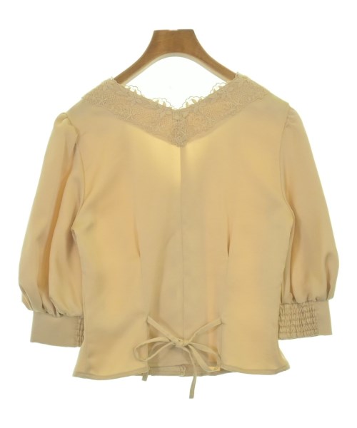 Lily Brown เสื้อสตรี