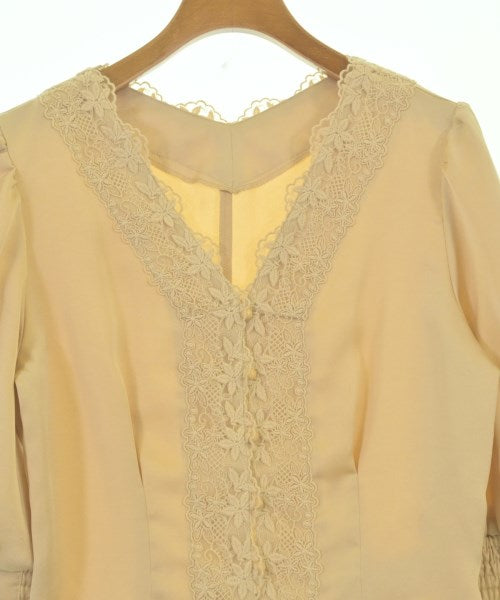 Lily Brown เสื้อสตรี