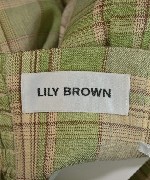 Lily Brown กระโปรงยาวถึงเข่า