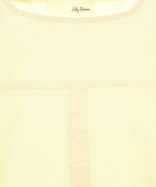 Lily Brown เสื้อยืด/เสื้อท็อปส์