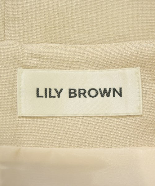 Lily Brown กระโปรงสั้น