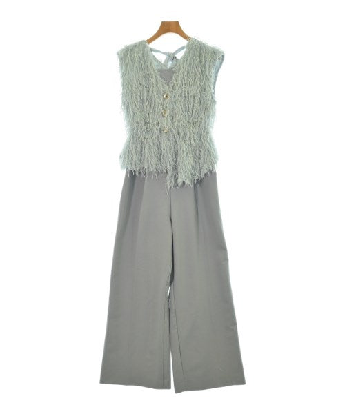 Lily Brown ชุดเอี๊ยม/เสื้อคลุมหลวมๆ/จั๊มสูท