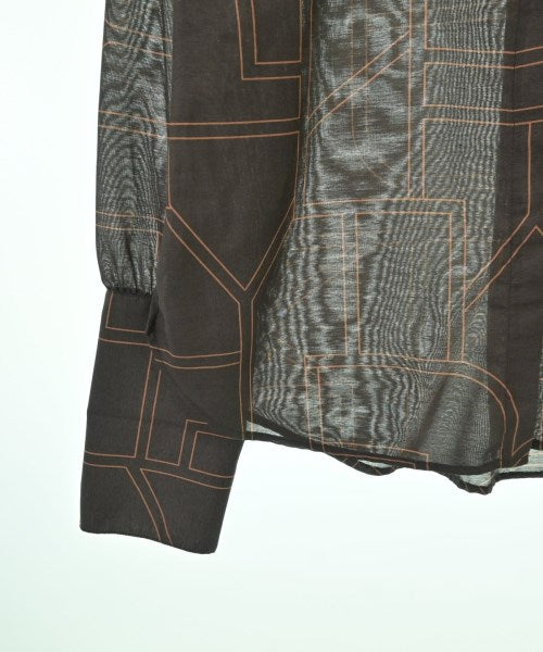 Lily Brown เสื้อลำลอง