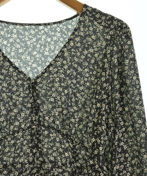 Lily Brown เสื้อสตรี