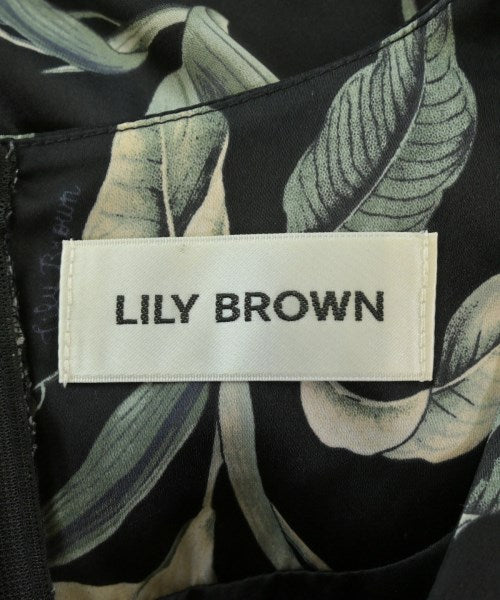 Lily Brown ชุดเดรส