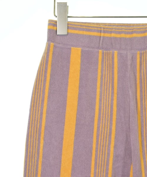 PHEENY กางเกง อื่น