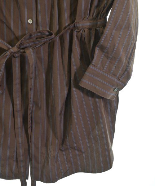 PHEENY เสื้อสตรี