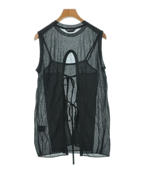 PHEENY เสื้อแขนกุด